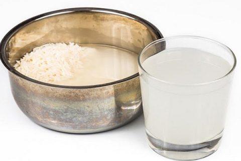 Trong nước vo gạo có nhiều vitamin, khoáng chất, vi lượng ... rất tốt khi tưới cho lan